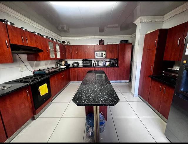 3 BEDROOM HOUSE FOR SALE IN POWERVILLE